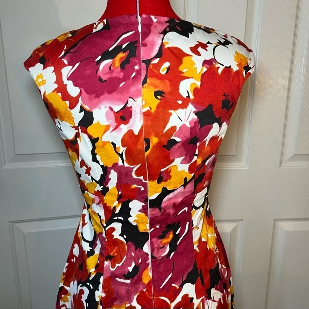 David Meister Fit & Flare Midi Dress. Floral, Bow Accent, Heavy Fabric - Picture 6 of 9